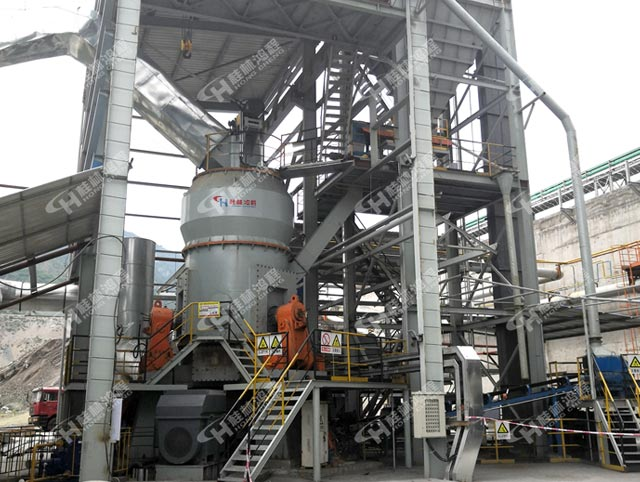 碳化硅立式磨粉機，立式磨粉機，磨粉機價格，立磨客戶現場