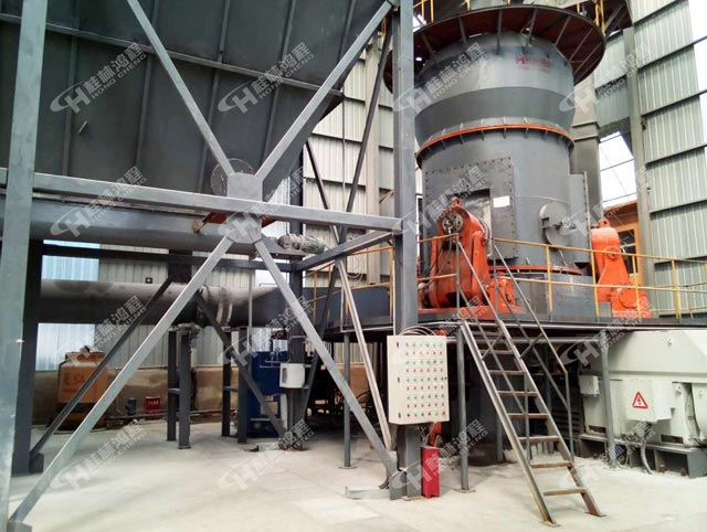 礦渣立磨選型，礦渣立磨，礦渣磨粉機(jī)，立式磨粉機(jī)，客戶現(xiàn)場，磨粉機(jī)廠家