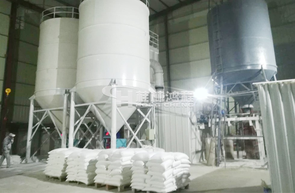 凹凸棒石磨粉機生產(chǎn)線,凹凸棒石加工設備,凹凸棒石加工生產(chǎn)工藝,磨粉機廠家,立式磨粉機