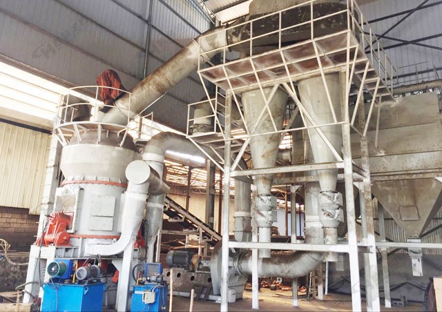 黑云母磨粉機(jī),云母磨粉設(shè)備,云母磨粉機(jī),磨粉機(jī)廠家,立式磨粉機(jī),磨粉機(jī)價格