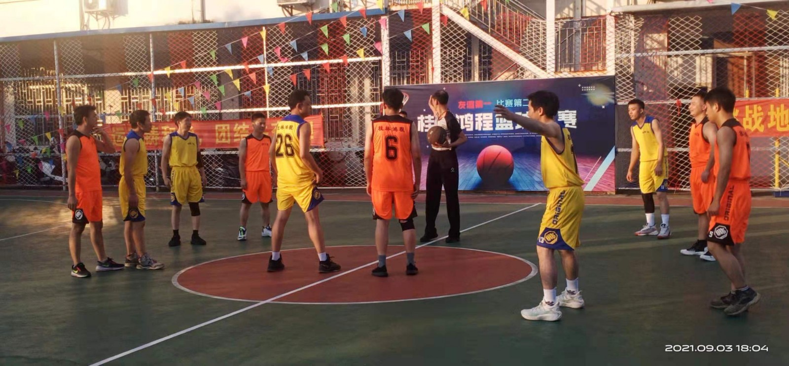 桂林鴻程秋季籃球賽半決賽火熱來襲！